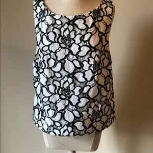 Express Sleeveless Shirt